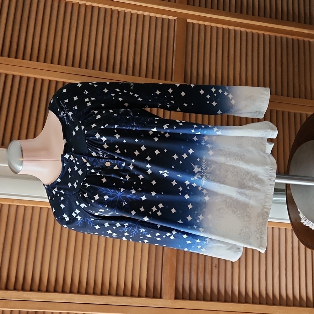COPY - Womens long sleeve top